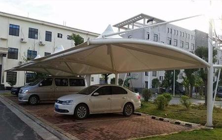 `張拉膜停車棚系列`